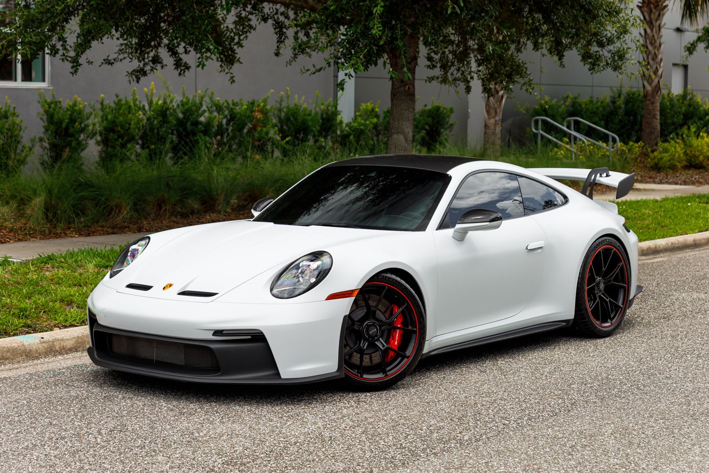 2023 Porsche 911 GT3 - Photo 29