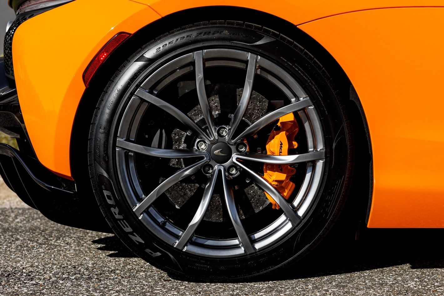 2025 McLaren Artura Techlux - Photo 7