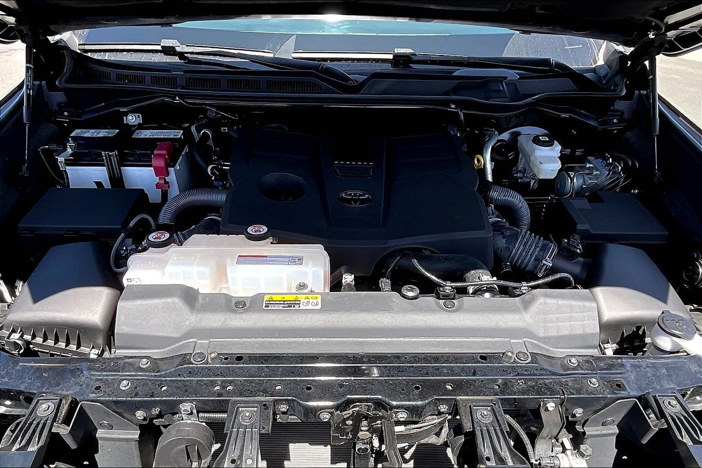 2022 Toyota Tundra SR5 photo