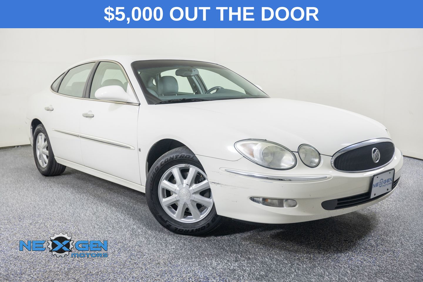 White Opal 2006 Buick LaCrosse Sedan Front-Wheel Drive 4-Speed Automatic Overdrive