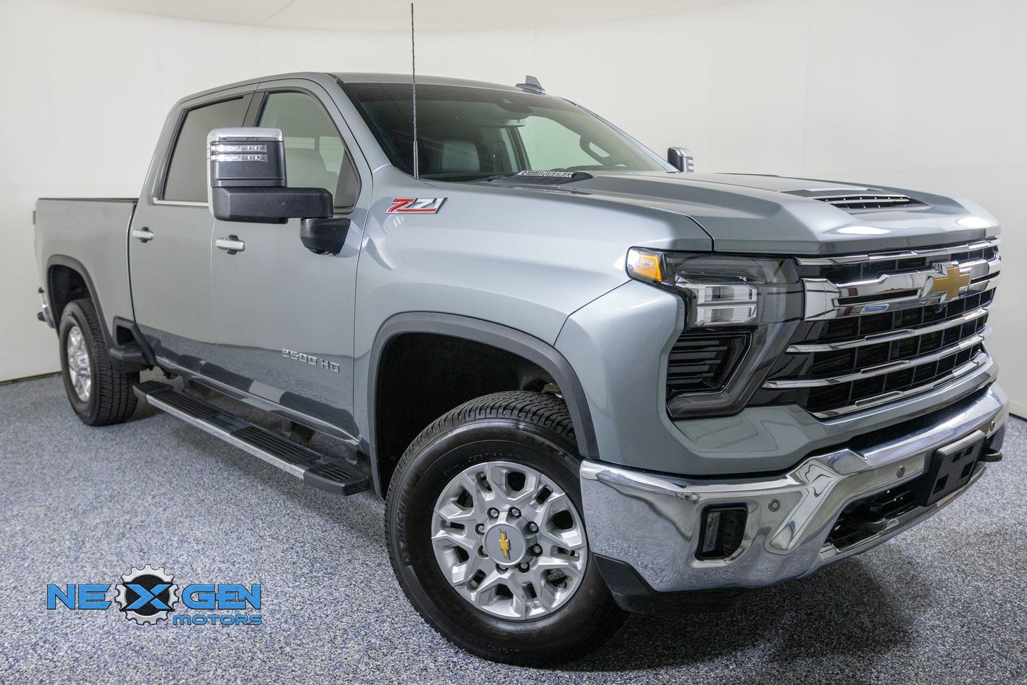  2025 Chevrolet Silverado 2500HD LTZ Crew Cab 4WD   