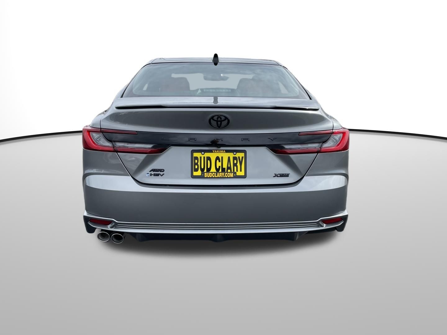 View vehicle photo 5