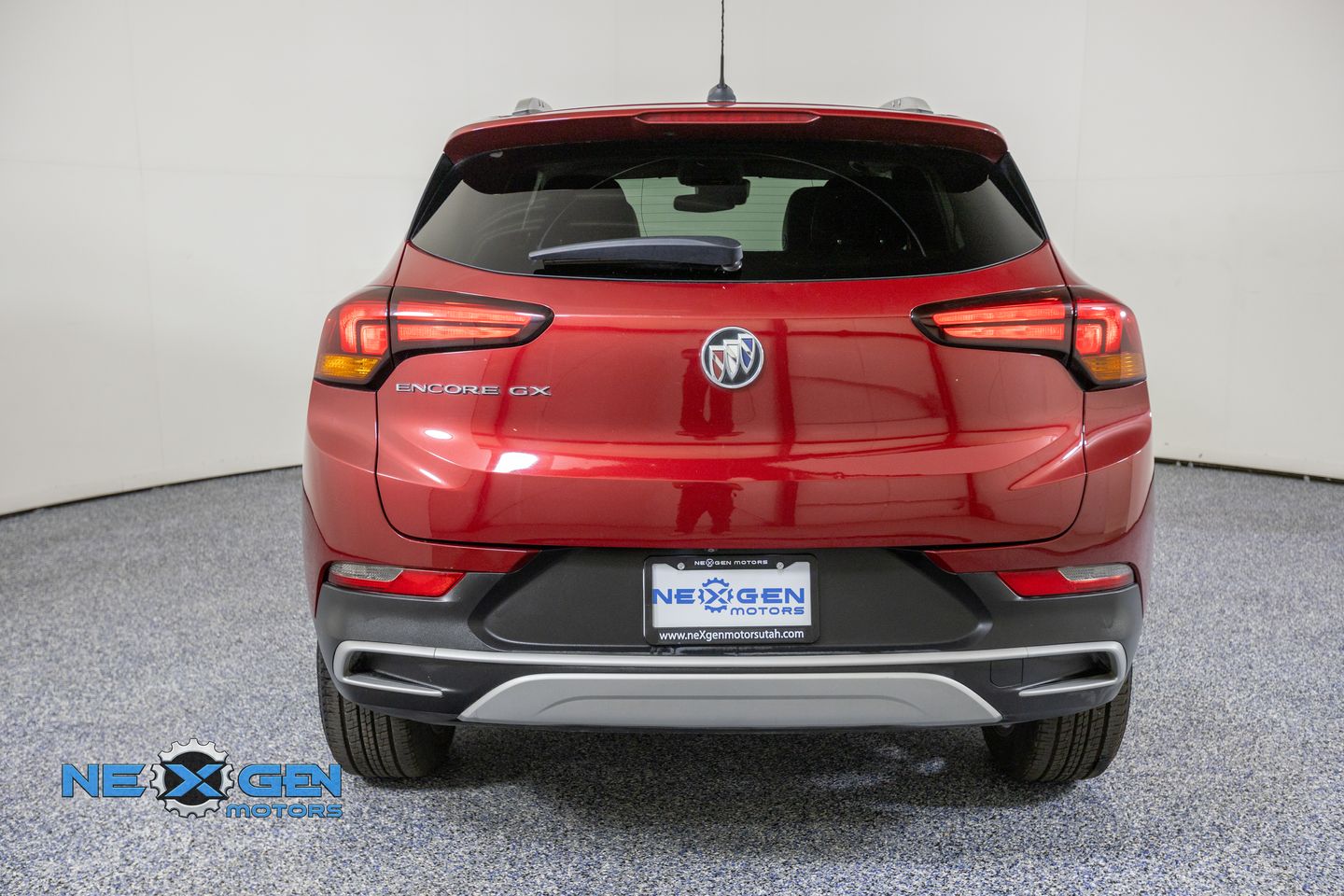 View vehicle photo 6