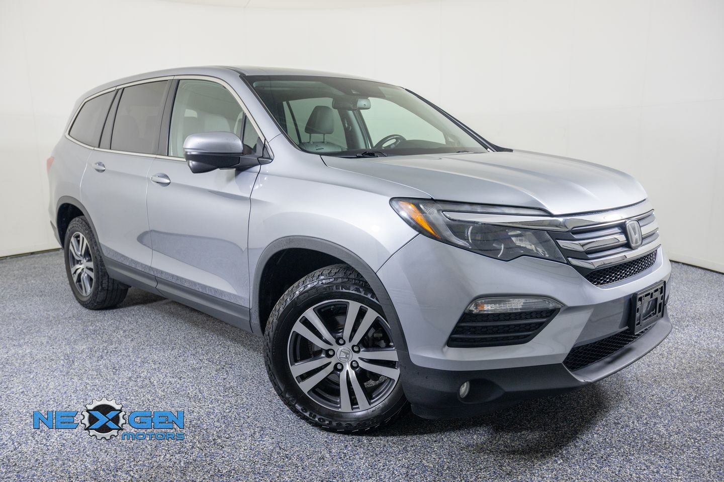Silver 2017 Honda Pilot SUV / Crossover All-Wheel Drive 6-Speed Automatic