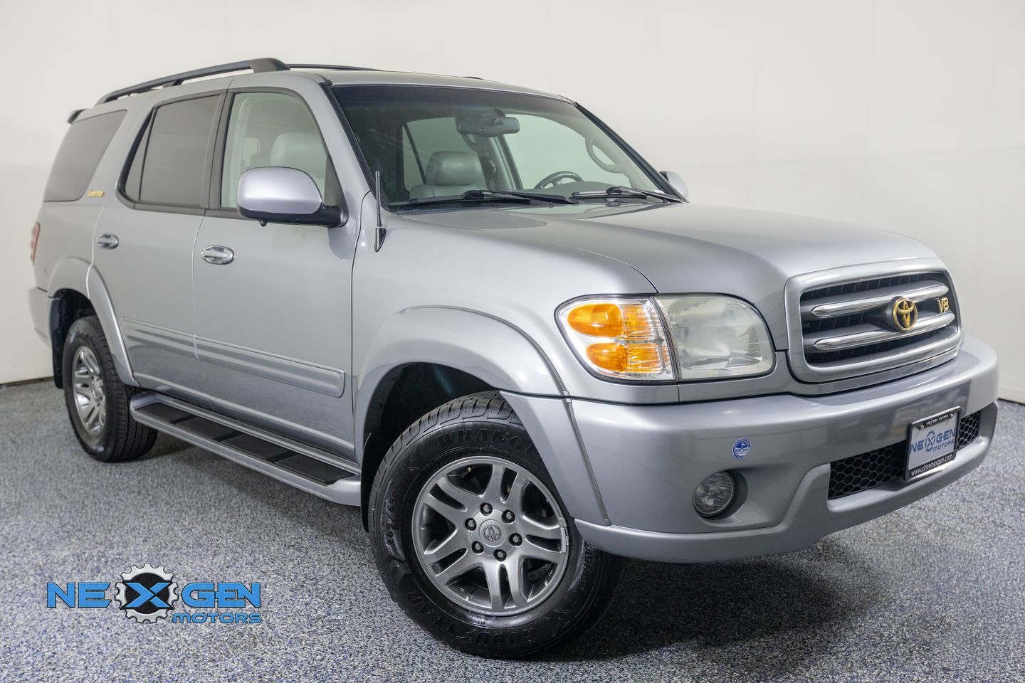 Silver Sky Metallic 2004 Toyota Sequoia SUV / Crossover Four-Wheel Drive 4-Speed Automatic Overdrive
