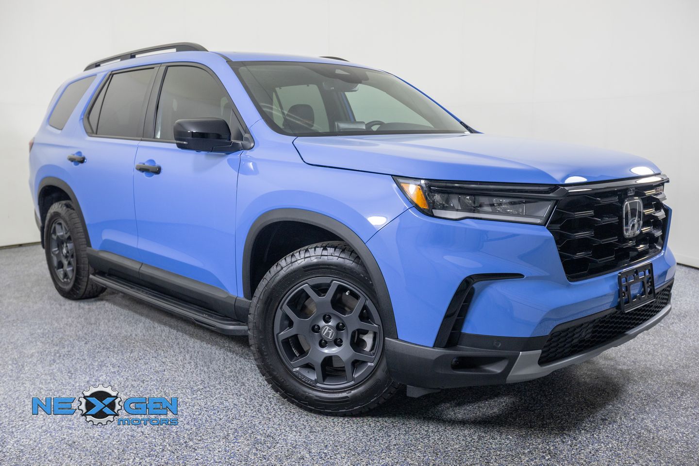 Diffused Sky Pearl 2025 Honda Pilot SUV / Crossover All-Wheel Drive Automatic