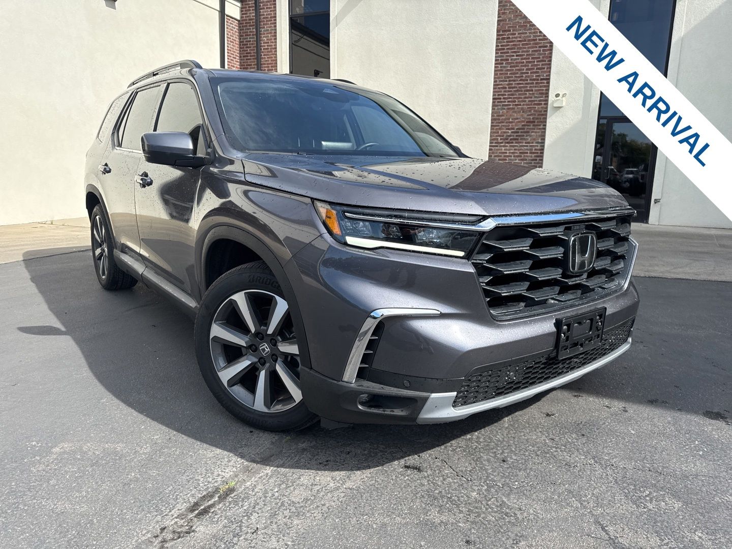 Gray 2025 Honda Pilot Touring AWD SUV / Crossover All-Wheel Drive Automatic