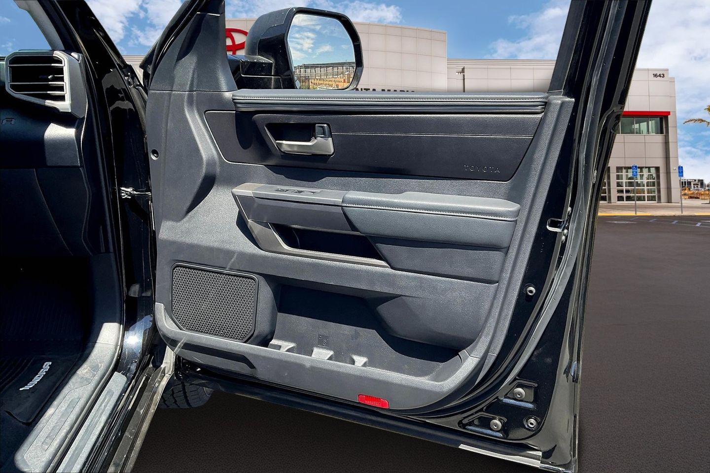 2022 Toyota Tundra SR5 photo