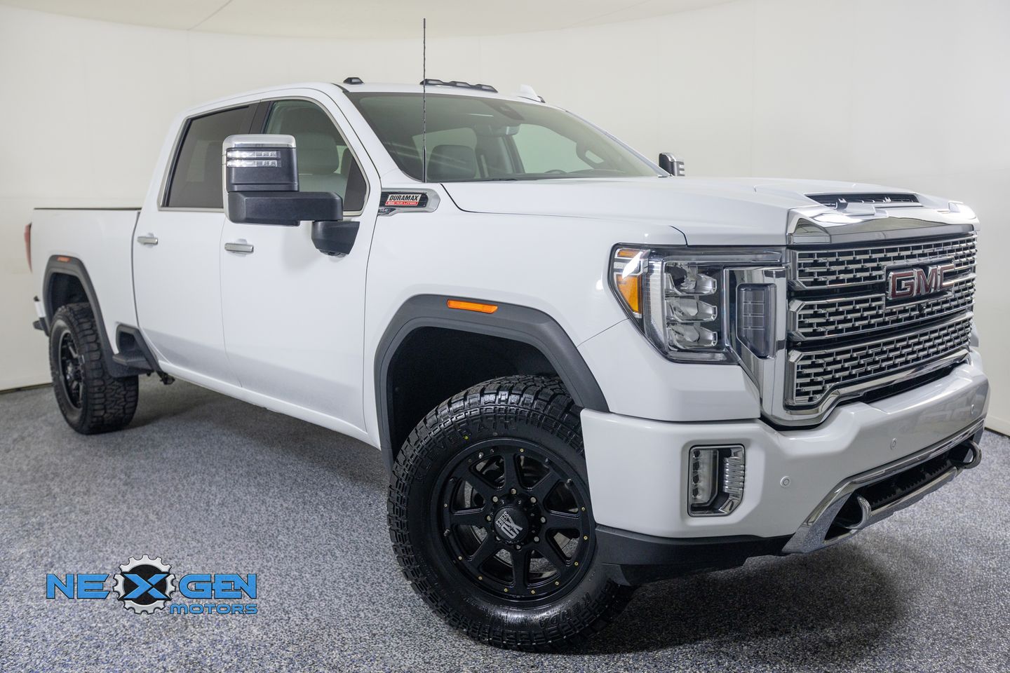 2022 GMC Sierra 3500HD Denali Crew Cab 4WD
