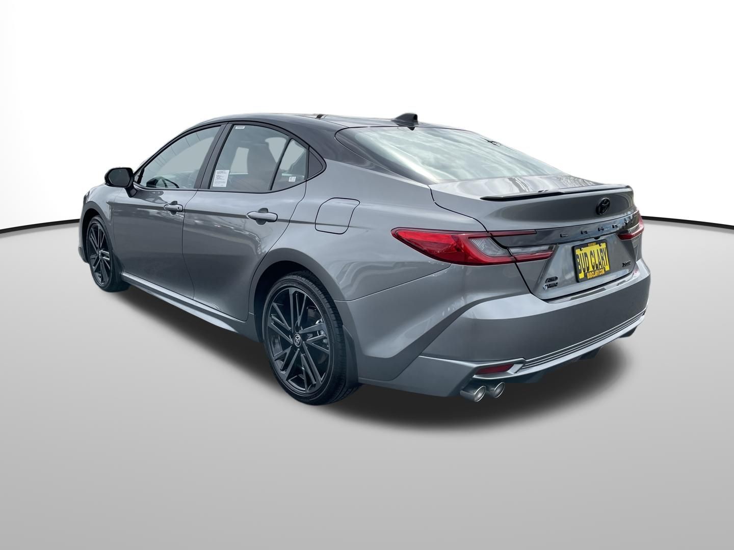 View vehicle photo 6