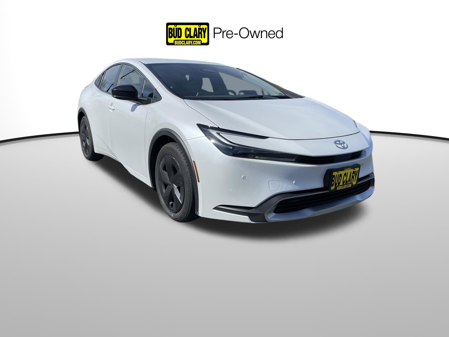 White (Wind Chill Pearl) 2025 Toyota Prius Plug-In Hybrid SE FWD Hatchback Front-Wheel Drive Continuously Variable Transmission