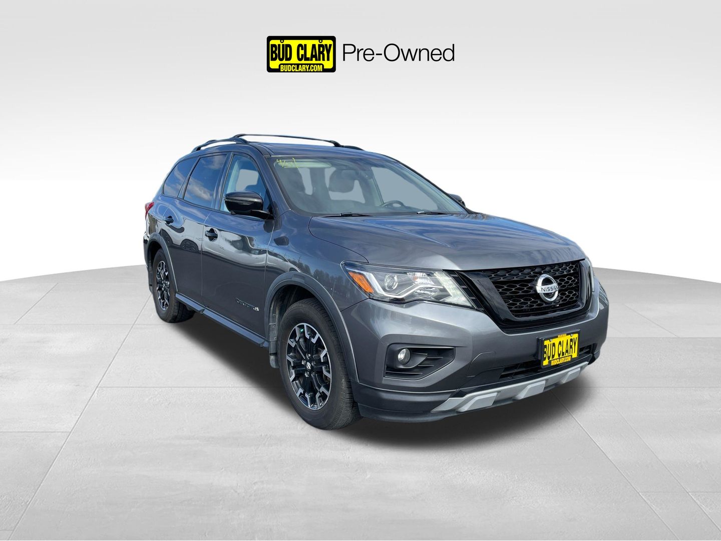 Gray 2019 Nissan Pathfinder SL 4WD SUV / Crossover Four-Wheel Drive Continuously Variable Transmission