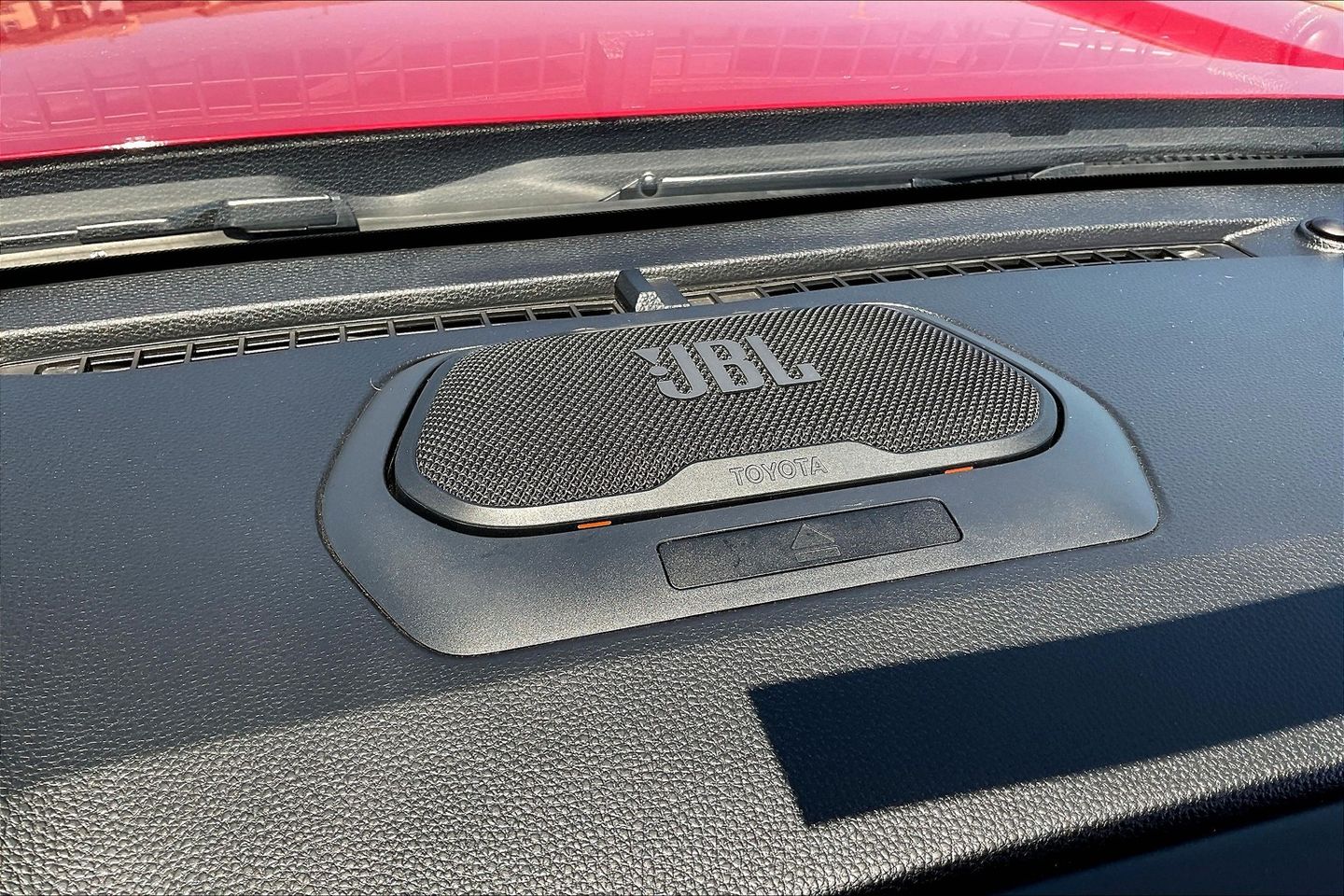 2024 Toyota Tacoma TRD Off-Road photo