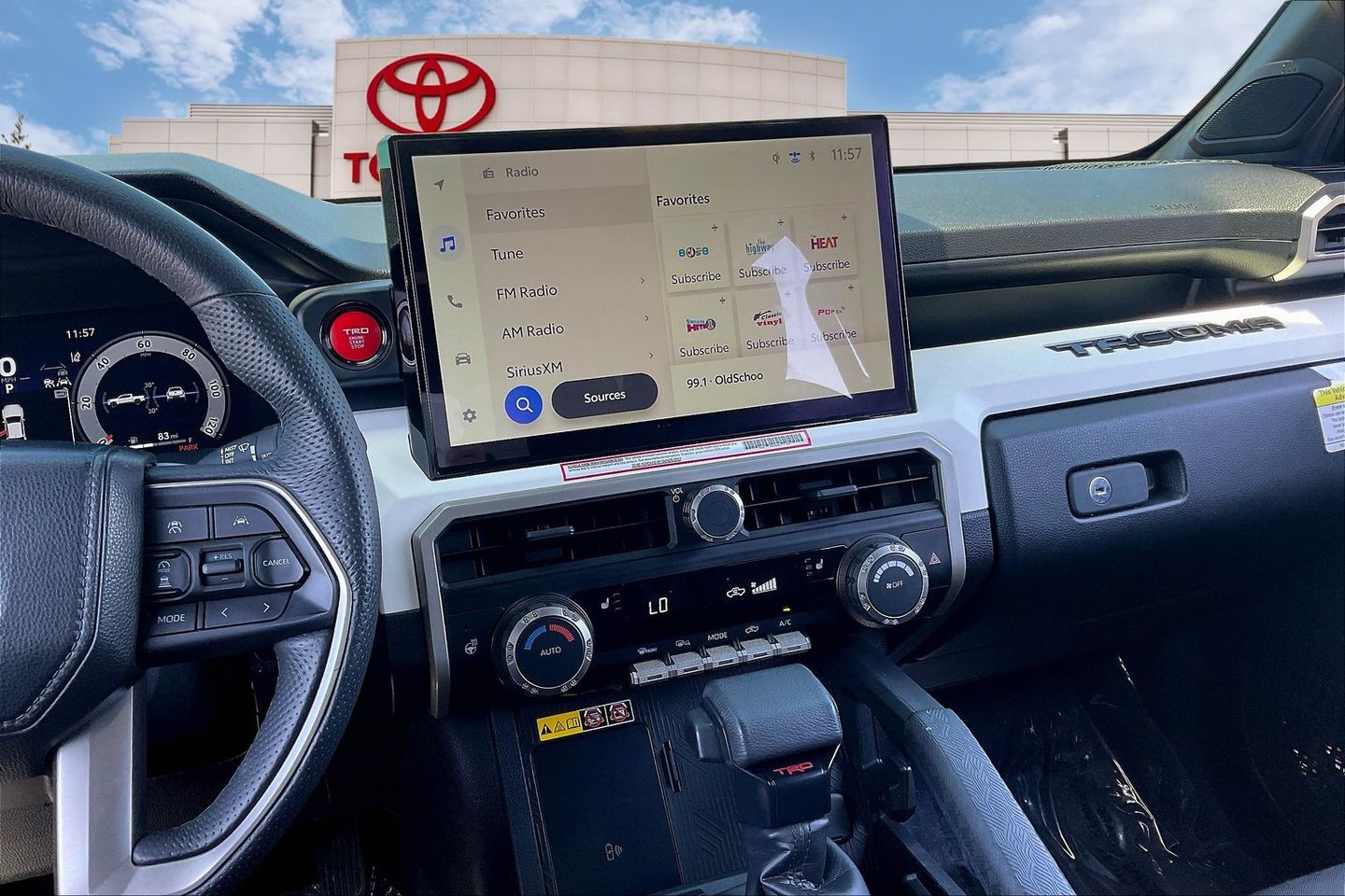 2024 Toyota Tacoma TRD Off-Road photo
