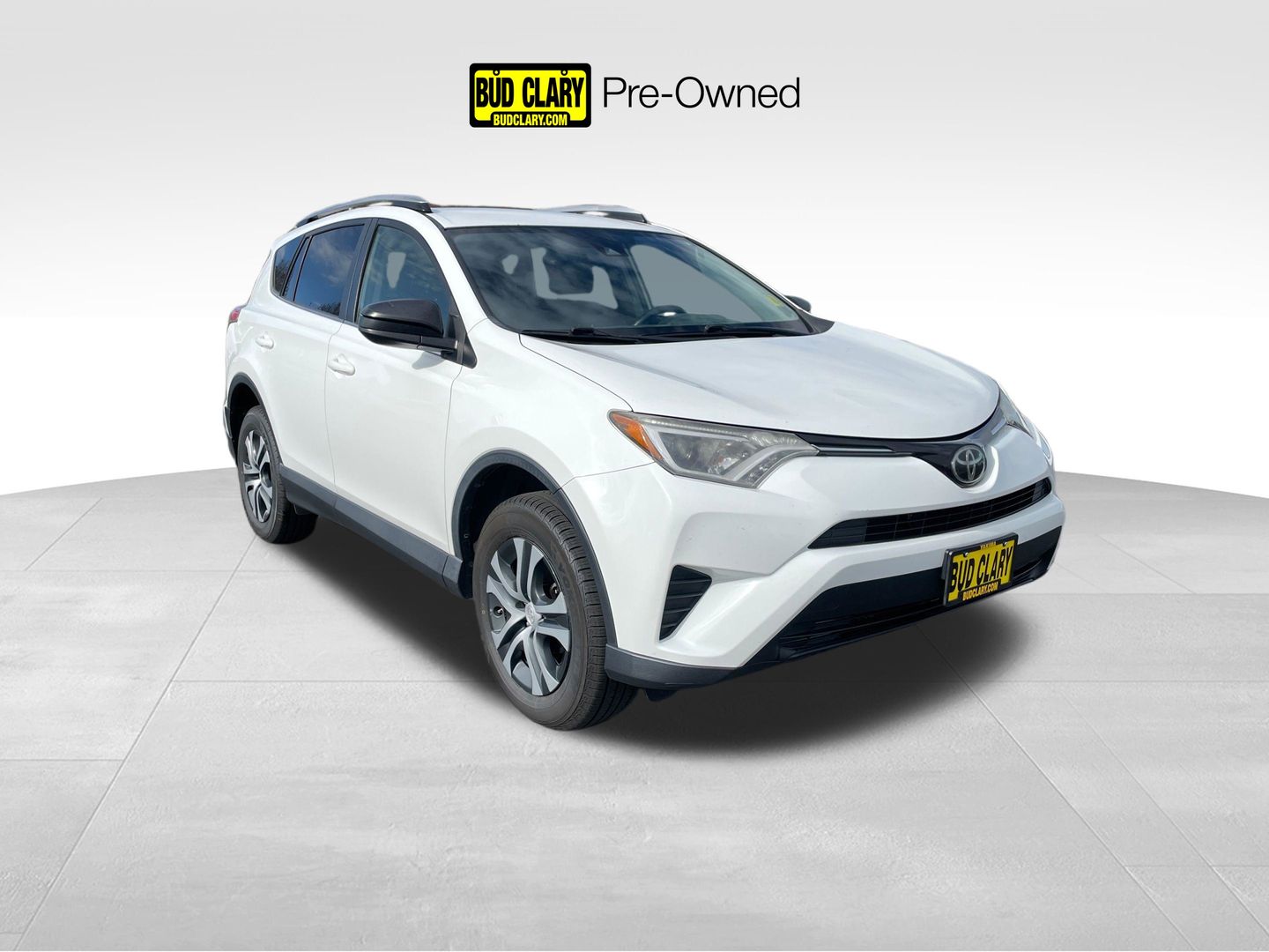 Super White 2018 Toyota RAV4 LE AWD SUV / Crossover All-Wheel Drive 6-Speed Automatic