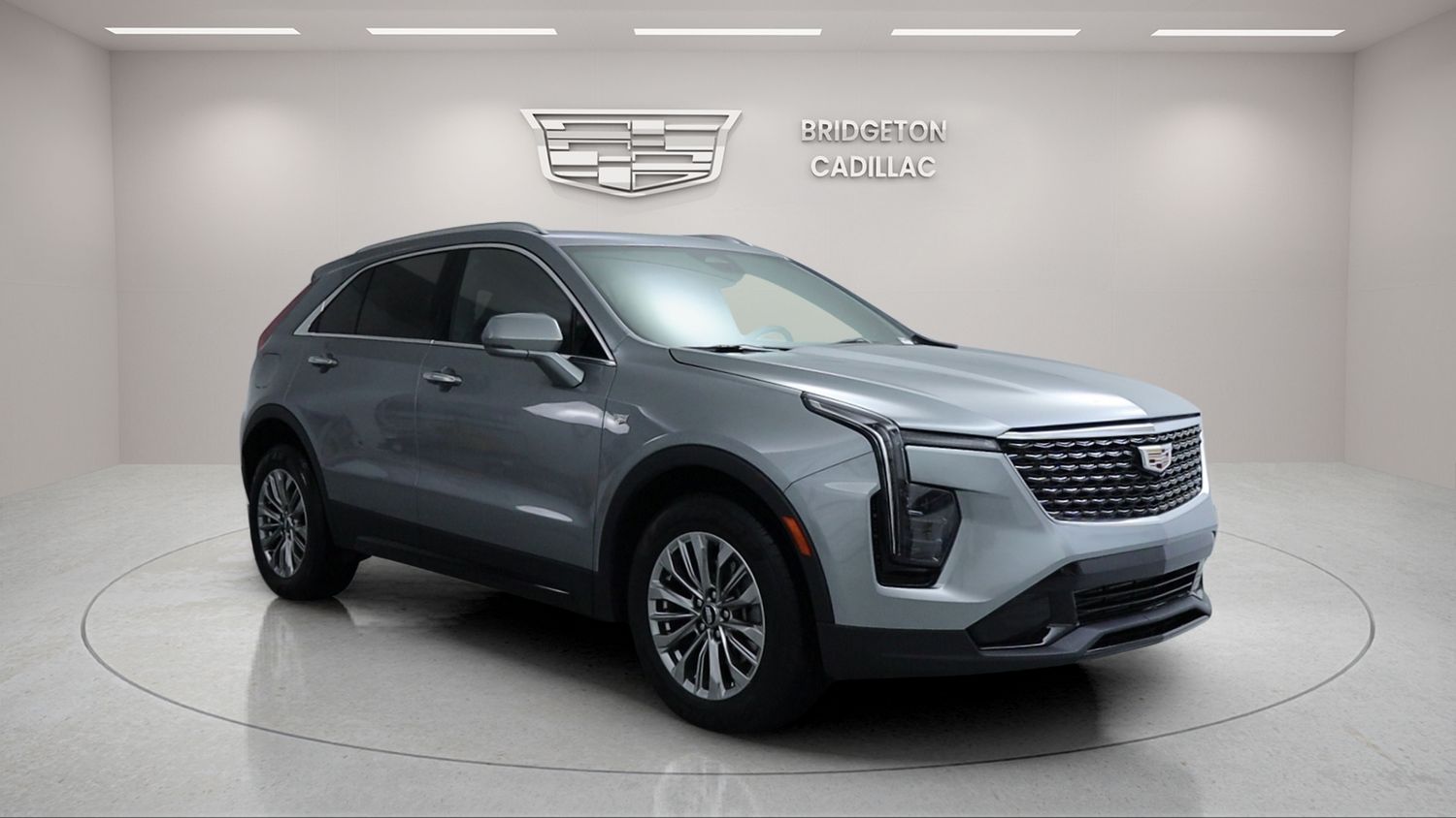 Argent Silver Metallic 2024 Cadillac XT4 Premium Luxury AWD SUV / Crossover Four-Wheel Drive 9-Speed Automatic