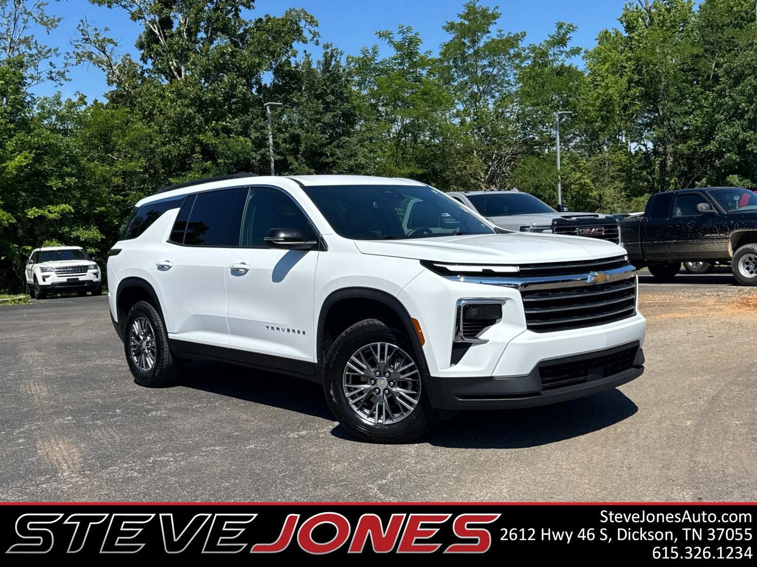 Summit White 2025 Chevrolet Traverse LT FWD SUV / Crossover Front-Wheel Drive 8-Speed Automatic