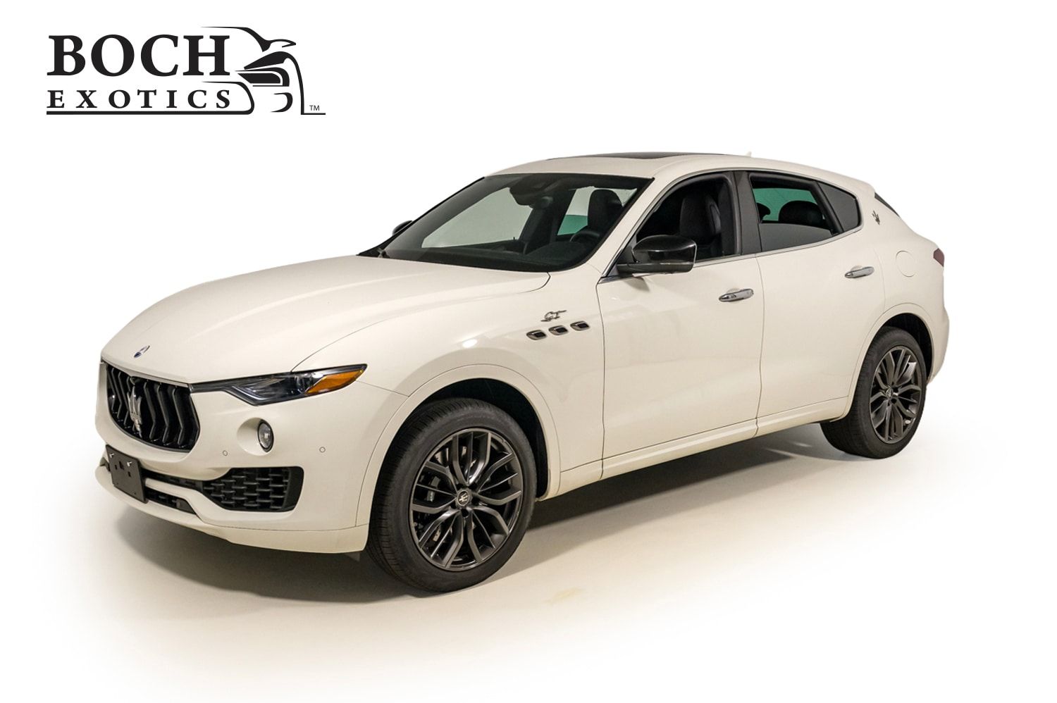 Bianco 2024 Maserati Levante SUV / Crossover All-Wheel Drive 8-Speed Automatic