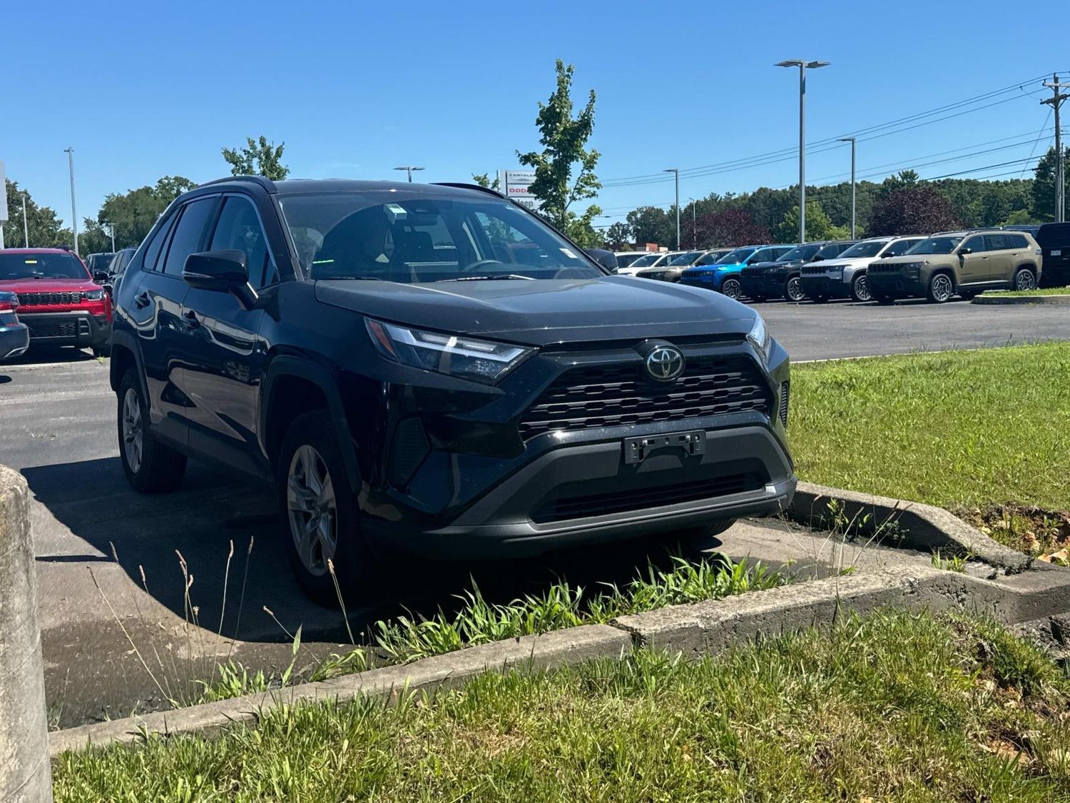 Midnight Black Metallic 2025 Toyota RAV4 XLE AWD SUV / Crossover All-Wheel Drive 8-Speed Automatic