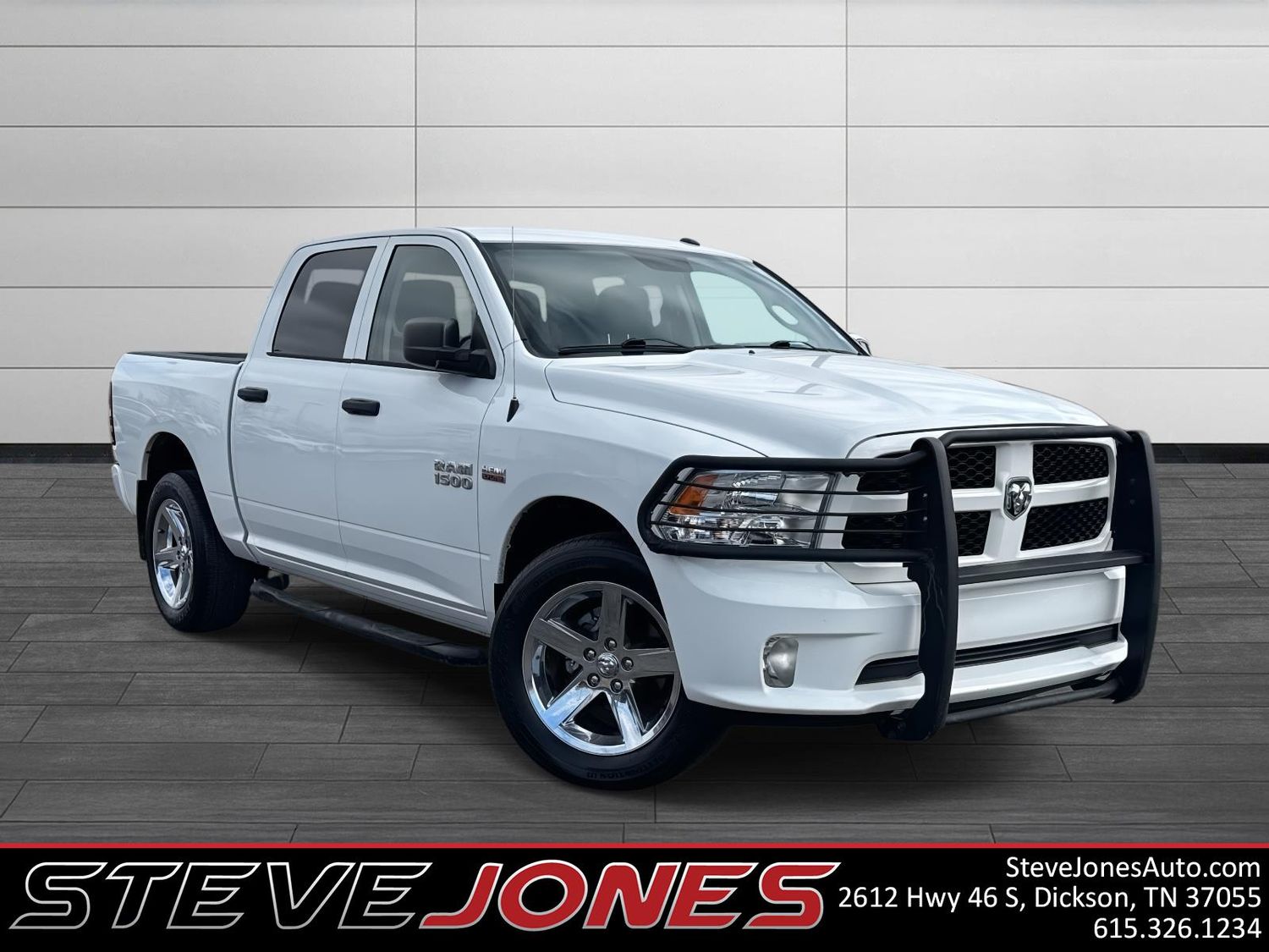 2018 RAM 1500 Express Crew Cab 4WD