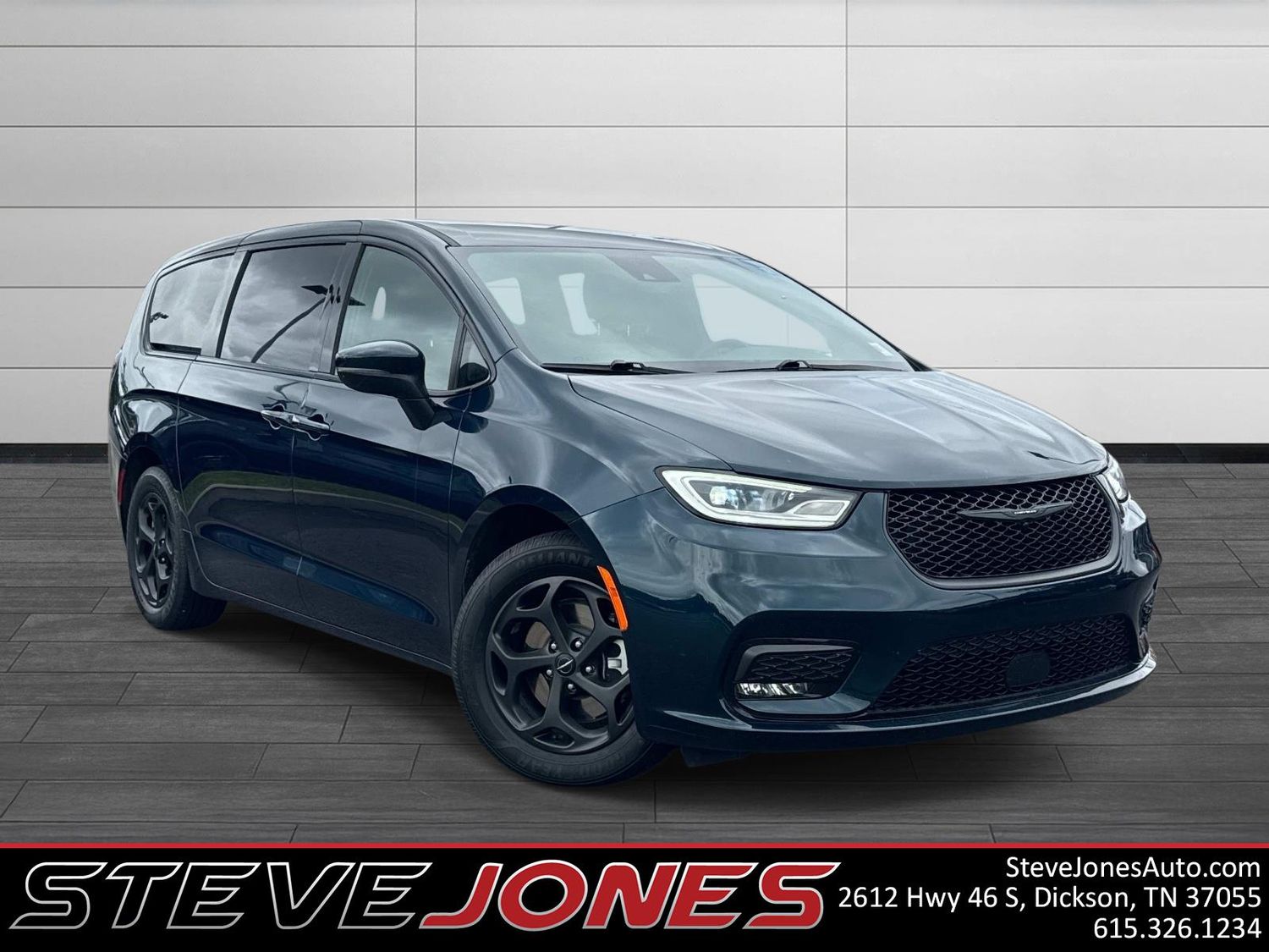 2023 Chrysler Pacifica Hybrid Touring L FWD