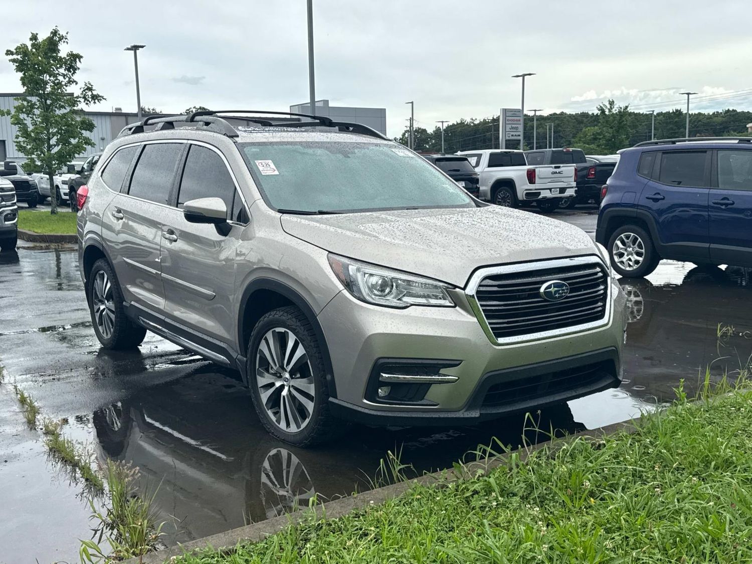 Gray (Tungsten Metallic) 2019 Subaru Ascent Limited 7-Passenger AWD SUV / Crossover All-Wheel Drive Continuously Variable Transmission