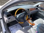 2005 Lexus ES 330 - White exterior view 9