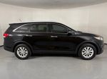 2017 Kia Sorento LX - Ebony Black exterior view 9