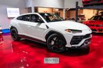 2019 Lamborghini Urus Base - Bianco Icarus Metallic exterior view 4