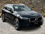 2019 Volvo XC60 T6 Momentum - Onyx Black Metallic exterior view 10