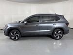 2025 Volkswagen Taos 1.5T SE - Platinum Gray Metallic exterior view 4