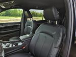 2026 Jeep Grand Cherokee L Limited - Diamond Black exterior view 10