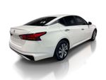 2020 Nissan Altima 2.5 S - Glacier White exterior view 4