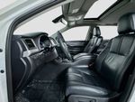 2017 Toyota Highlander SE - Blizzard Pearl exterior view 10