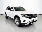 2021 Volkswagen Atlas 3.6L V6 SE w/Technology - Pure White exterior view 3