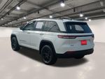 2024 Jeep Grand Cherokee Altitude - Bright White Clearcoat exterior view 14