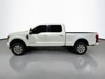 2017 Ford F-250SD Platinum - White Platinum Clearcoat Metallic exterior view 10