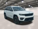 2024 Jeep Grand Cherokee Altitude - Bright White Clearcoat exterior view 2