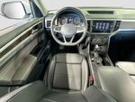 2021 Volkswagen Atlas 3.6L V6 SE w/Technology - Pure White exterior view 15