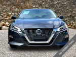 2022 Nissan Altima 2.5 SV - Blue Metallic exterior view 3