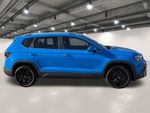 2025 Volkswagen Taos 1.5T SE - Blue exterior view 17