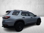 2025 Honda Pilot TrailSport - Lunar Silver Metallic exterior view 5