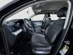 2022 Volkswagen Taos 1.5T SE - Deep Black exterior view 9