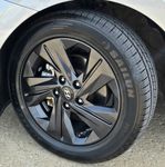 2023 Hyundai Elantra SEL — Shimmering Silver interior and detail view 11, for sale at Velocity Auto Source in RICHMOND, KY