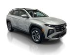 2025 Hyundai Tucson SEL Convenience - Shimmering Silver exterior view 5