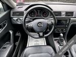 2017 Volkswagen Passat 1.8T R-Line - Pure White exterior view 4