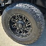 2016 Jeep Wrangler Unlimited Sport — Bright White Clearcoat interior and detail view 11, for sale at Velocity Auto Source in RICHMOND, KY