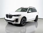 2022 BMW X7 xDrive40i - Alpine White exterior view 1