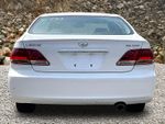 2005 Lexus ES 330 - White exterior view 3