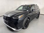 2023 Toyota Highlander XSE - Midnight Black Metallic exterior view 4